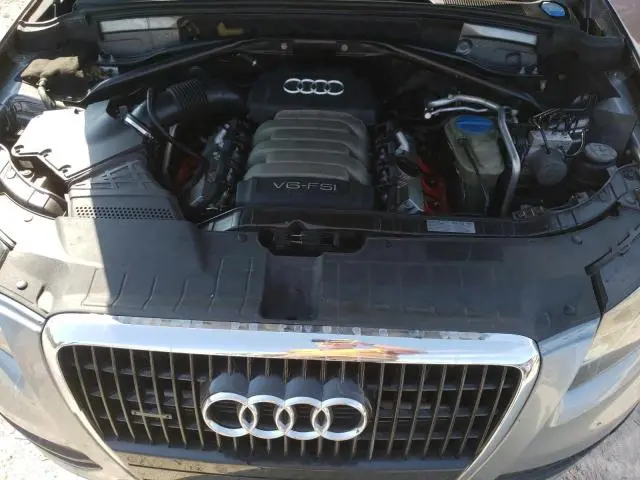 2010 AUDI Q5 PREMIUM PLUS  