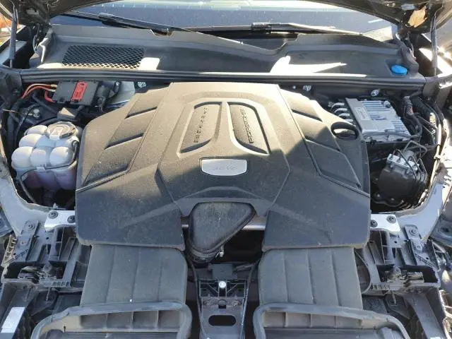 2023 PORSCHE CAYENNE COUPE  