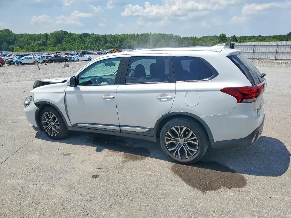 2018 MITSUBISHI OUTLANDER SE  
