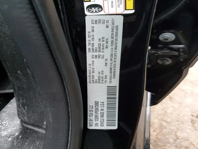 2025 RAM 1500 LARAMIE  