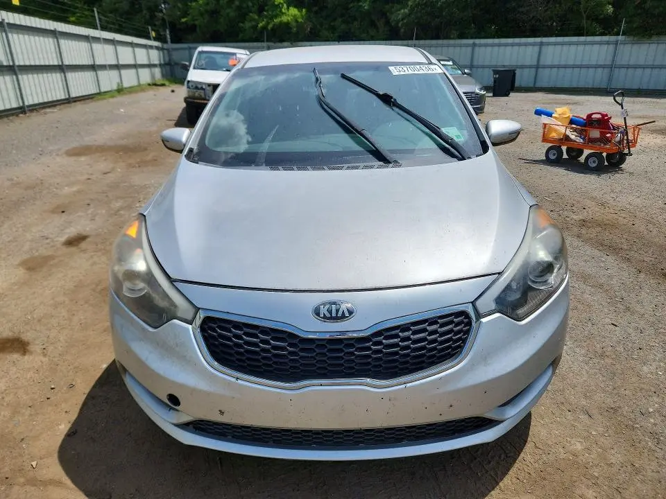 2016 KIA FORTE LX  
