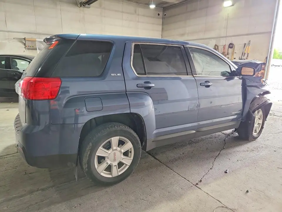 2011 GMC TERRAIN SLE  