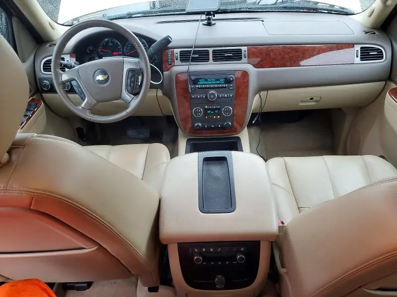 2011 CHEVROLET TAHOE K1500 LT  