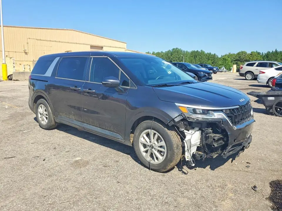 2024 KIA CARNIVAL LX  