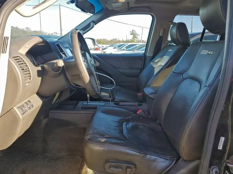 2015 NISSAN FRONTIER S  