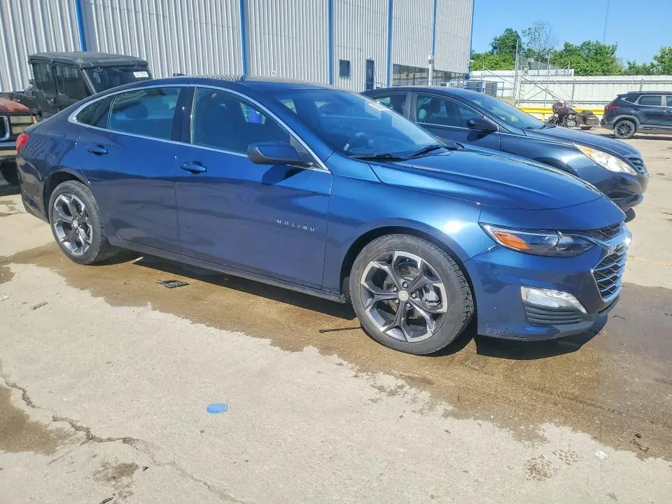 2022 CHEVROLET MALIBU LT  