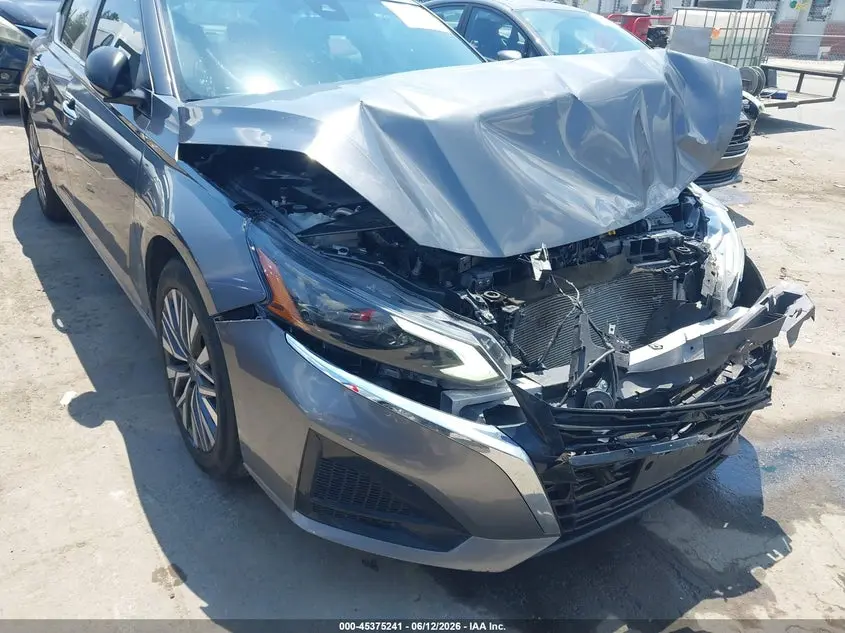 2024 NISSAN ALTIMA SV FWD