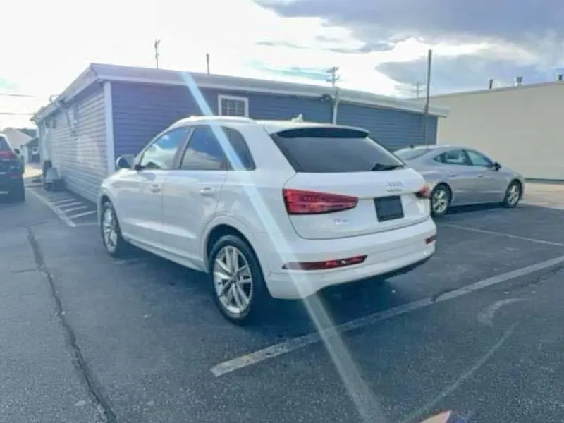 2018 AUDI Q3 PREMIUM  