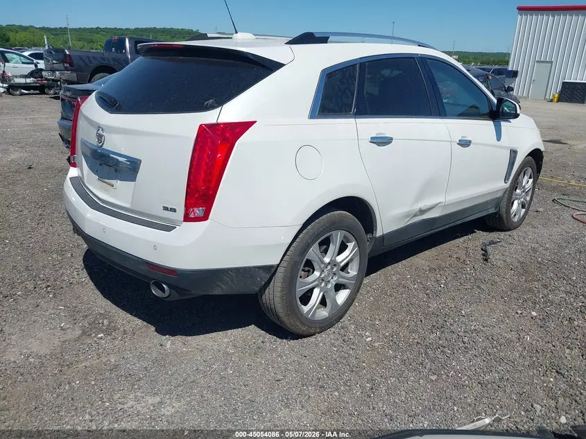 2016 CADILLAC SRX PERFORMANCE COLLECTION