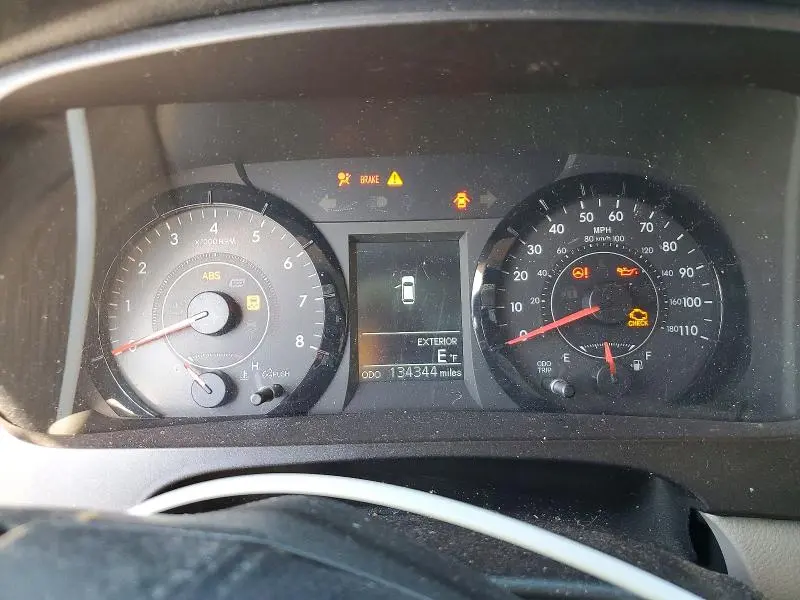 2016 TOYOTA SIENNA LE 8-PASSENGER  