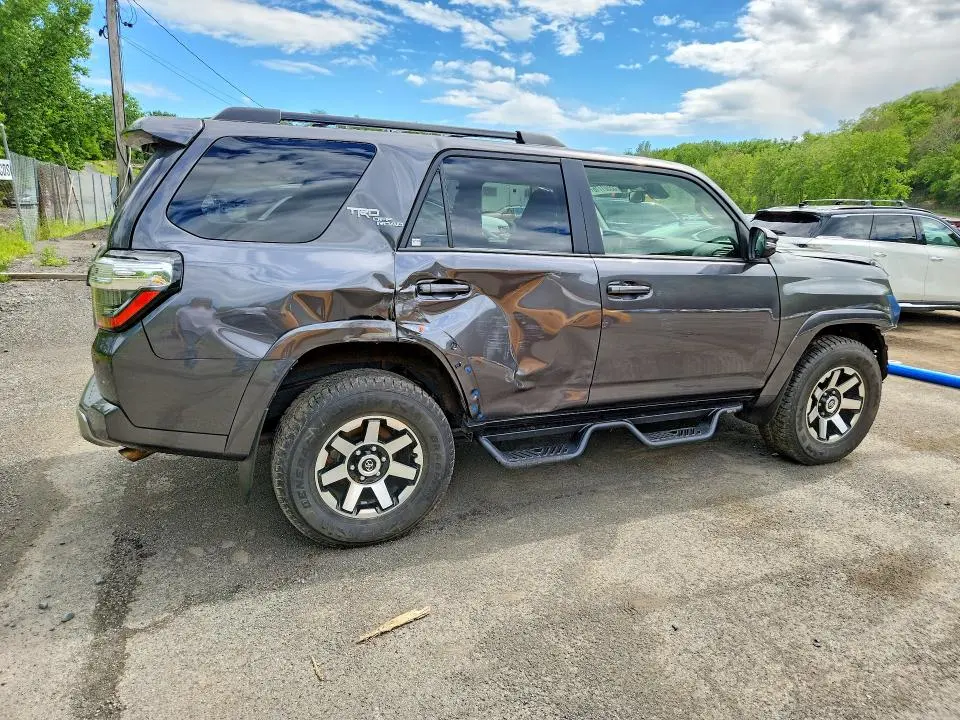 2023 TOYOTA 4RUNNER TRD OFF-ROAD PREMIUM  