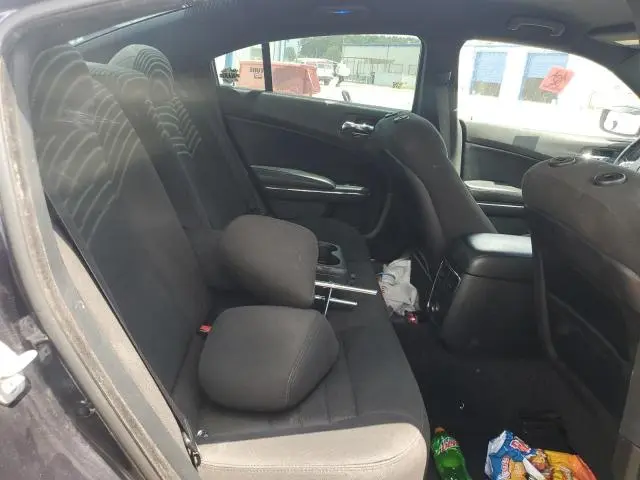 2012 DODGE CHARGER SE  
