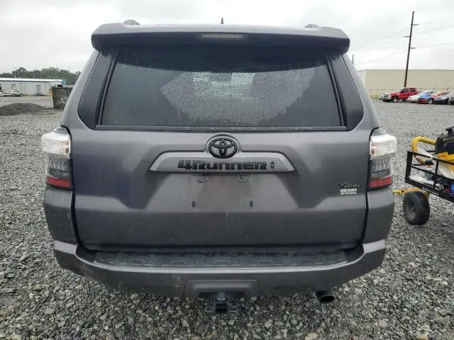 2022 TOYOTA 4RUNNER SR5  