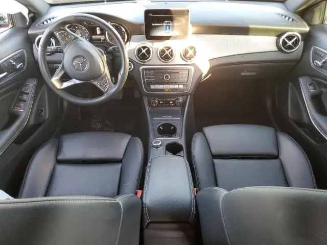 2020 MERCEDES-BENZ GLA 250  