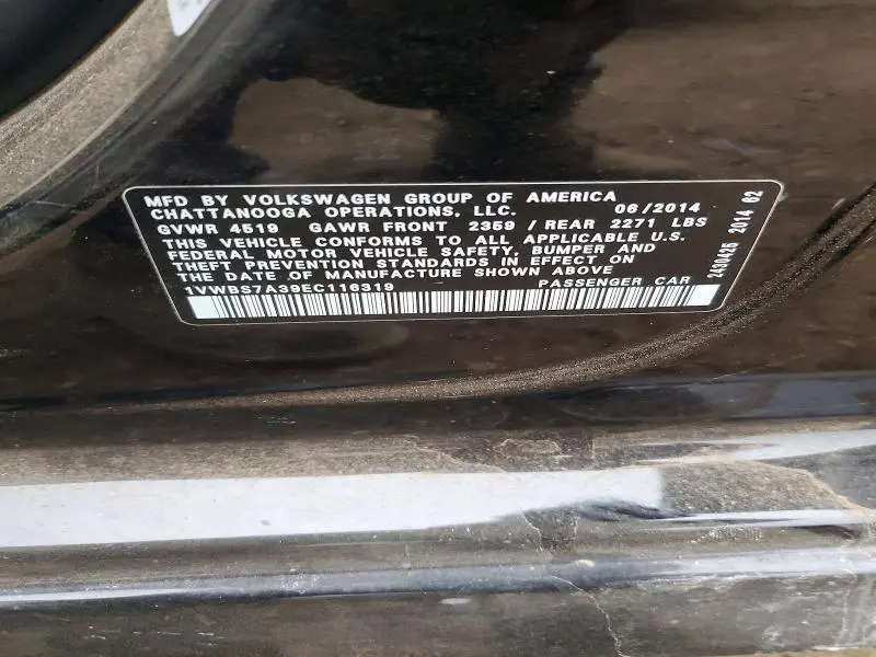 2014 VOLKSWAGEN PASSAT SE  