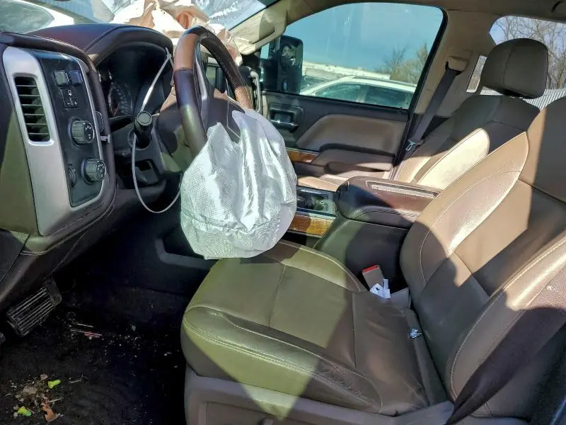 2017 GMC SIERRA K2500 SLT  