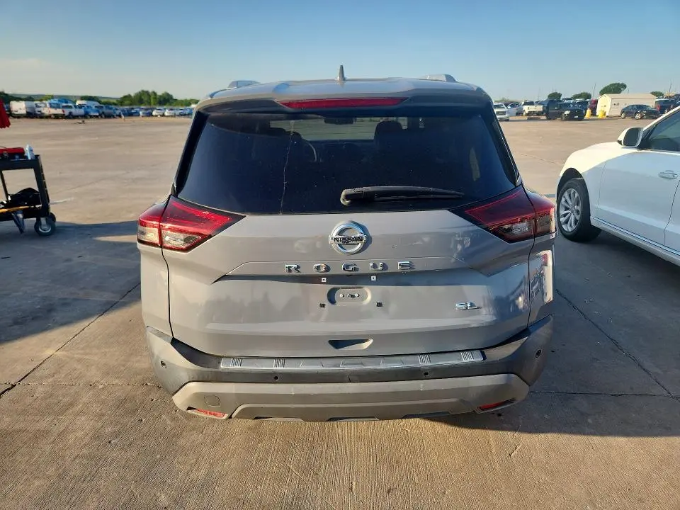 2021 NISSAN ROGUE SL  