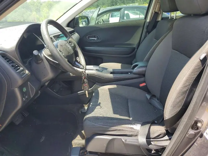 2022 HONDA HR-V LX  