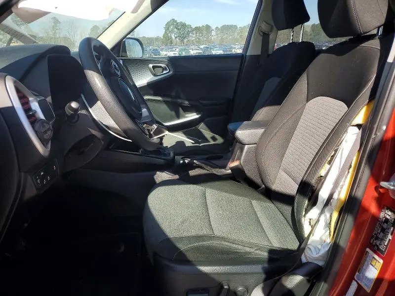 2021 KIA SOUL S  