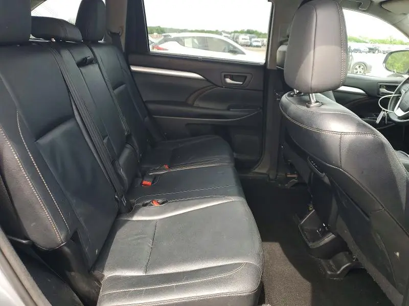2014 TOYOTA HIGHLANDER XLE  