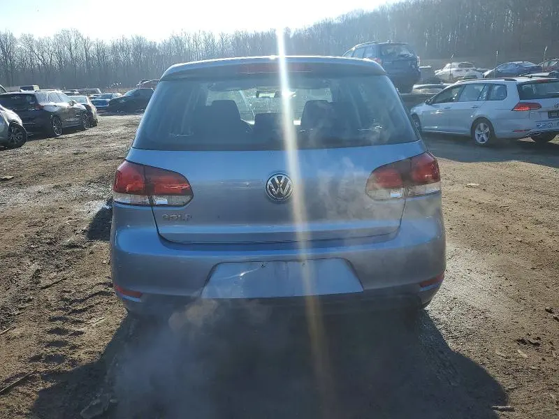2011 VOLKSWAGEN GOLF   