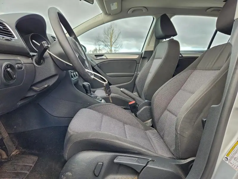 2012 VOLKSWAGEN GOLF   