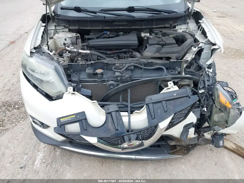 2015 NISSAN ROGUE SL