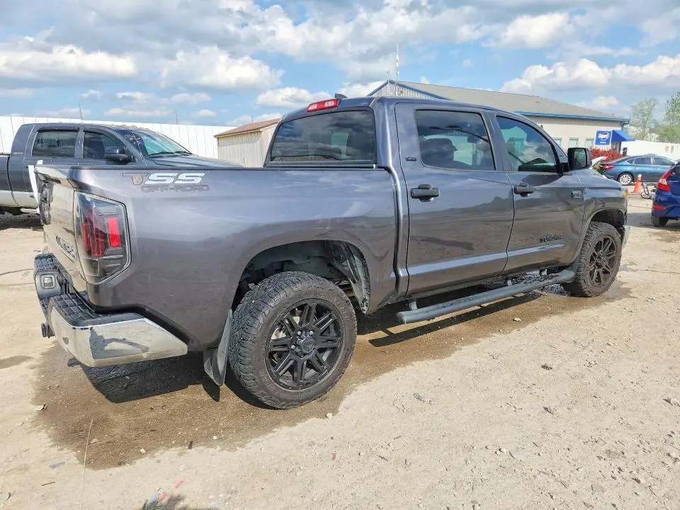 2020 TOYOTA TUNDRA SR5  