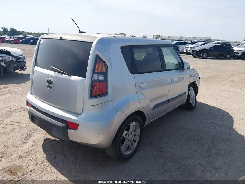 2010 KIA SOUL +