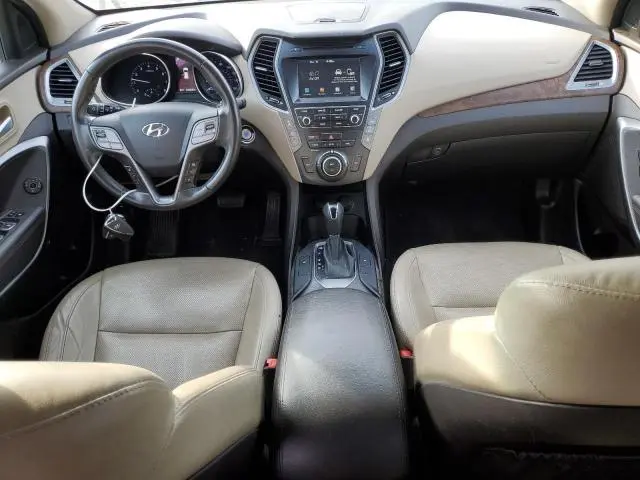 2017 HYUNDAI SANTA FE SE  