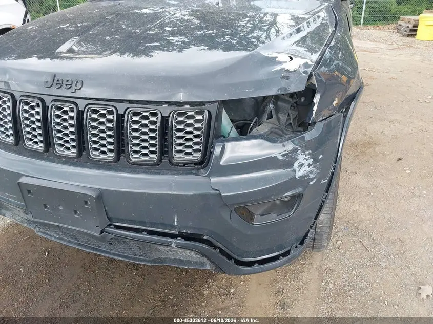 2017 JEEP GRAND CHEROKEE ALTITUDE 4X4