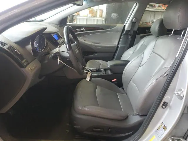 2011 HYUNDAI SONATA SE