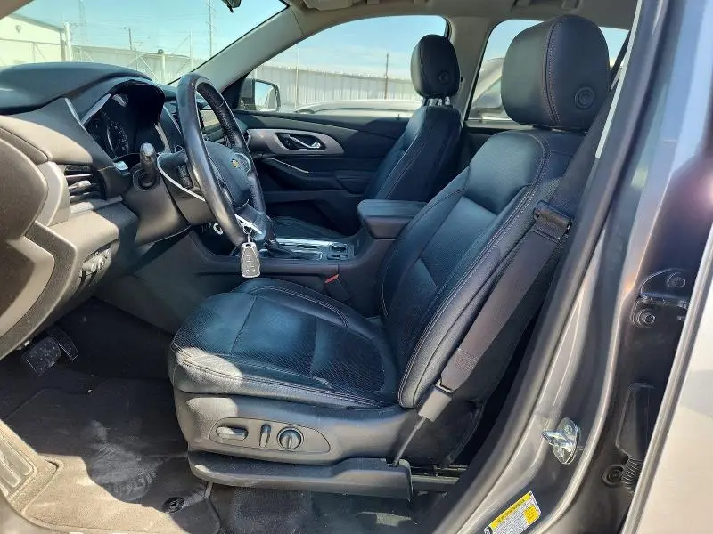 2020 CHEVROLET TRAVERSE LT  