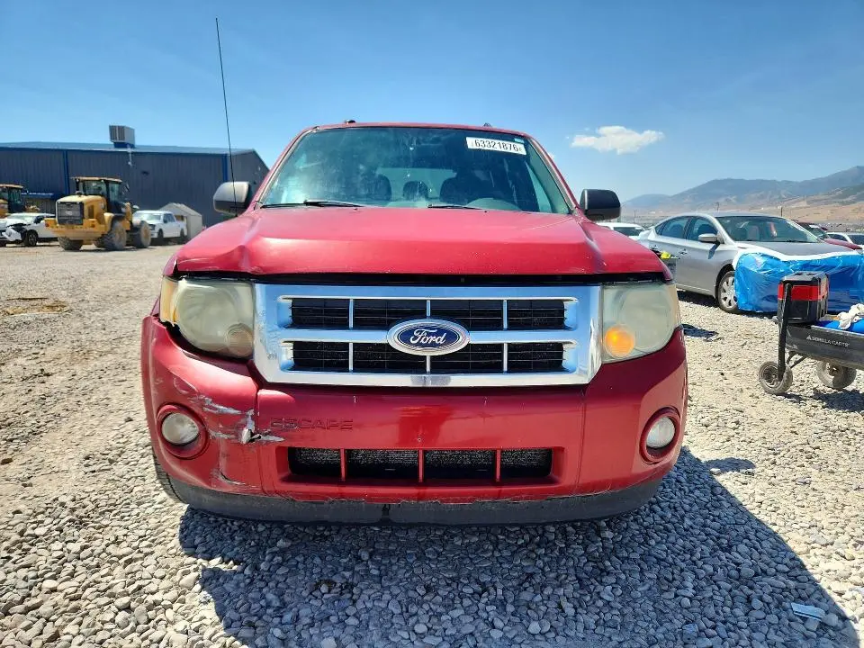 2011 FORD ESCAPE XLT  