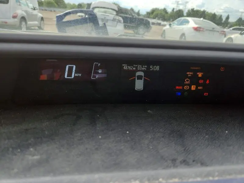 2016 TOYOTA PRIUS C TWO  