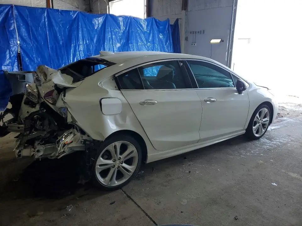 2016 CHEVROLET CRUZE PREMIER  