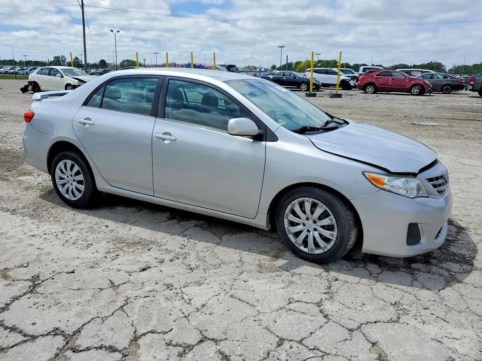 2013 TOYOTA COROLLA LE  