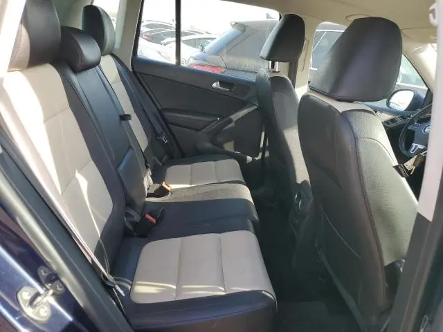 2016 VOLKSWAGEN TIGUAN S