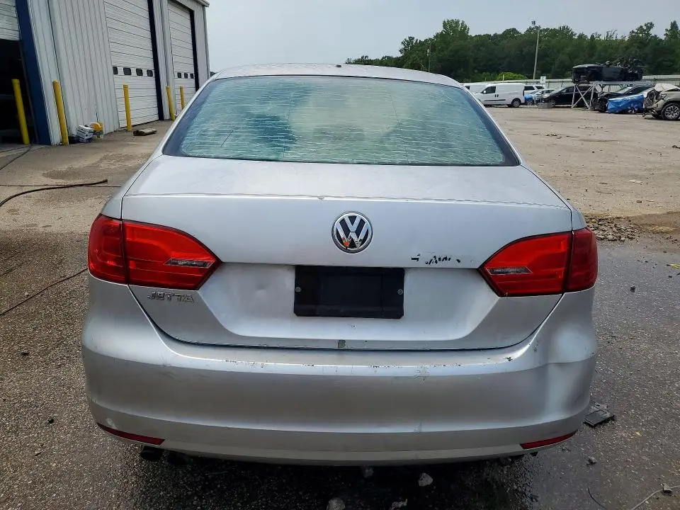 2012 VOLKSWAGEN JETTA BASE  
