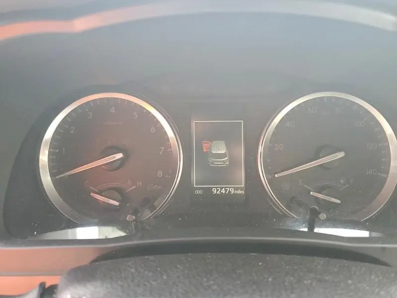 2017 TOYOTA HIGHLANDER SE  