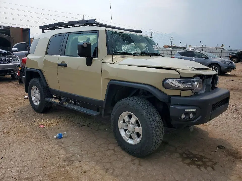 2012 TOYOTA FJ CRUISER BASE  