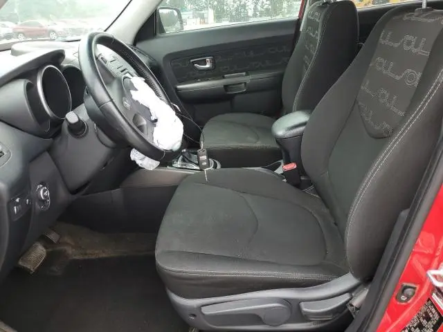 2013 KIA SOUL +  