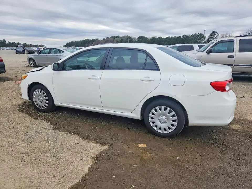 2012 TOYOTA COROLLA LE  