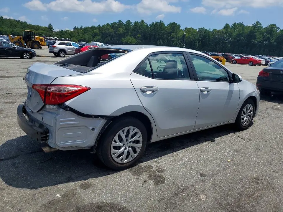 2018 TOYOTA COROLLA LE  