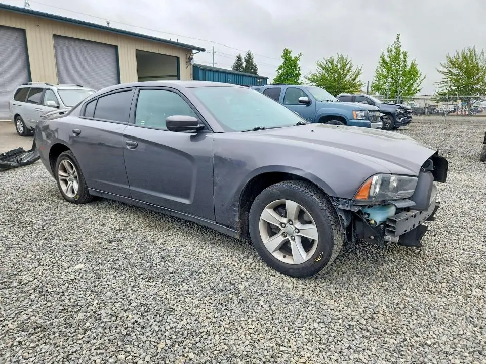 2014 DODGE CHARGER SXT  