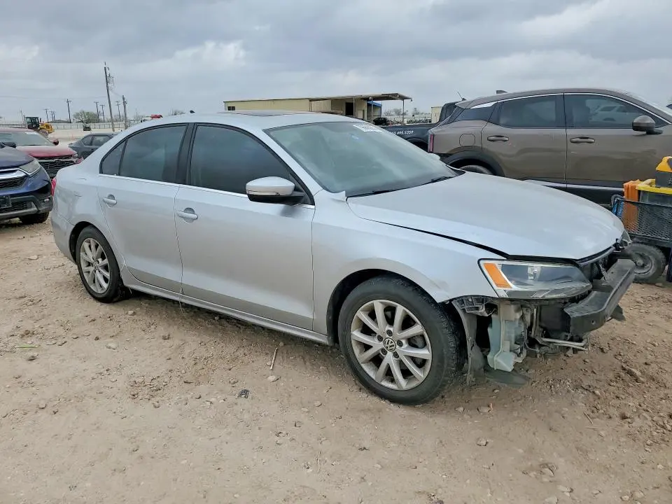 2014 VOLKSWAGEN JETTA   