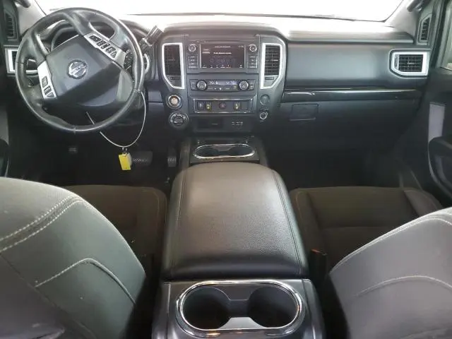 2019 NISSAN TITAN SV  