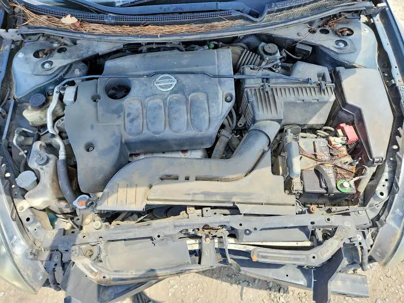 2010 NISSAN ALTIMA S  