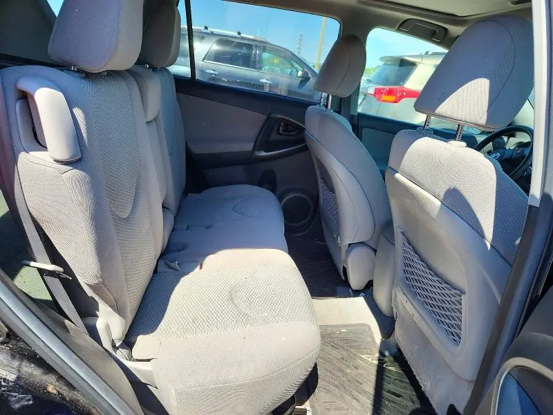 2011 TOYOTA RAV4 BASE  