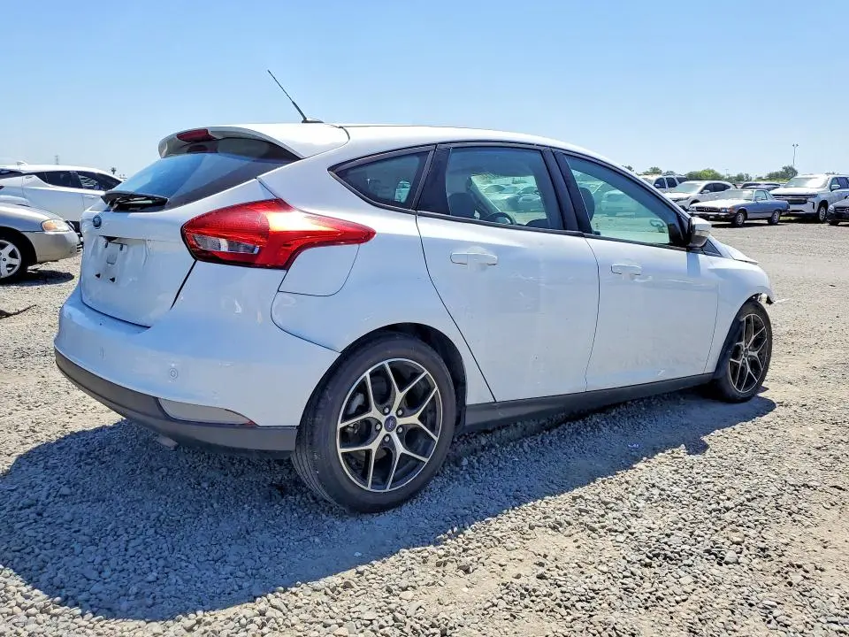 2017 FORD FOCUS SEL  